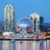Vancouver skyline en science world.